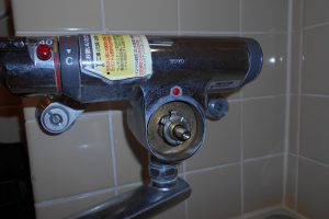 宝塚市 浴室用水栓修理Beforeイメージ