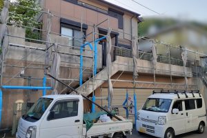 宝塚市 外装工事｜外壁塗装・フェンス設置Beforeイメージ