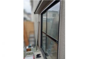 神戸市 外装工事｜テラス屋根とアルミ製デッキ設置Beforeイメージ