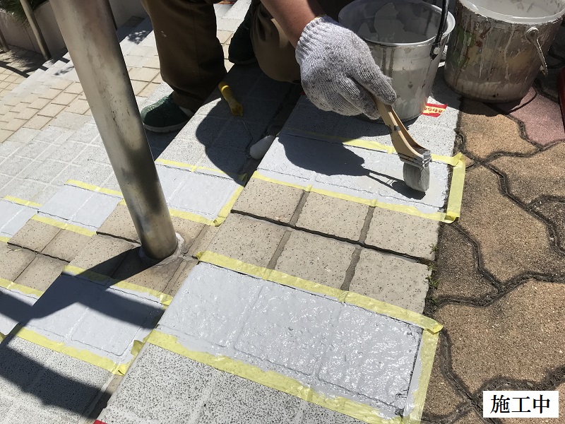 神戸市 正面玄関階段ﾉﾝｽﾘｯﾌﾟ塗装修繕工事イメージ08