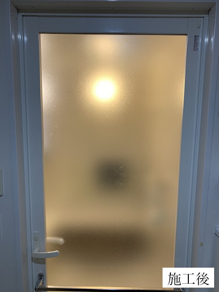 宝塚市 浴室ドア修繕工事イメージ01