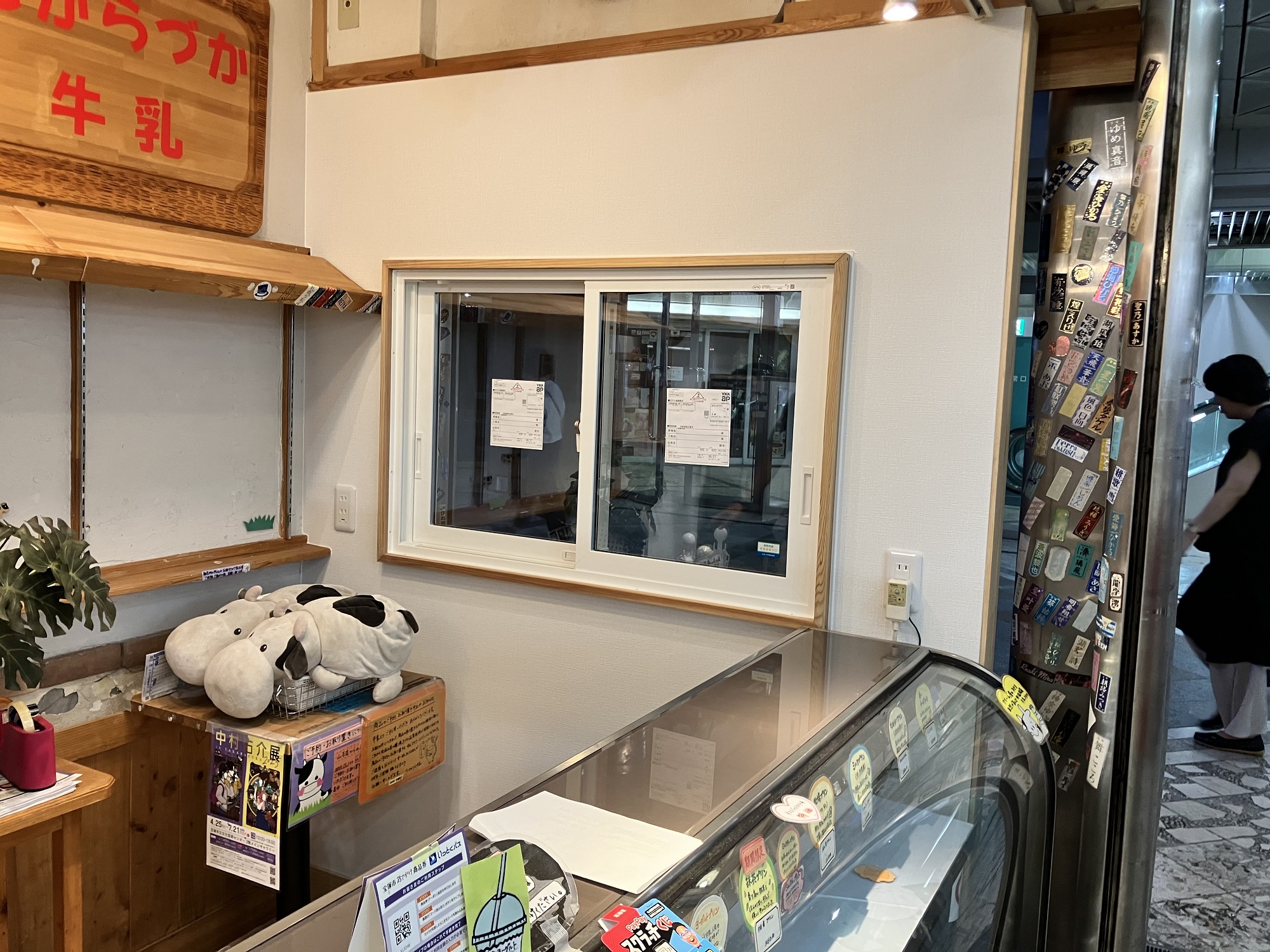 宝塚市内 店舗 間仕切り壁設置工事イメージ02