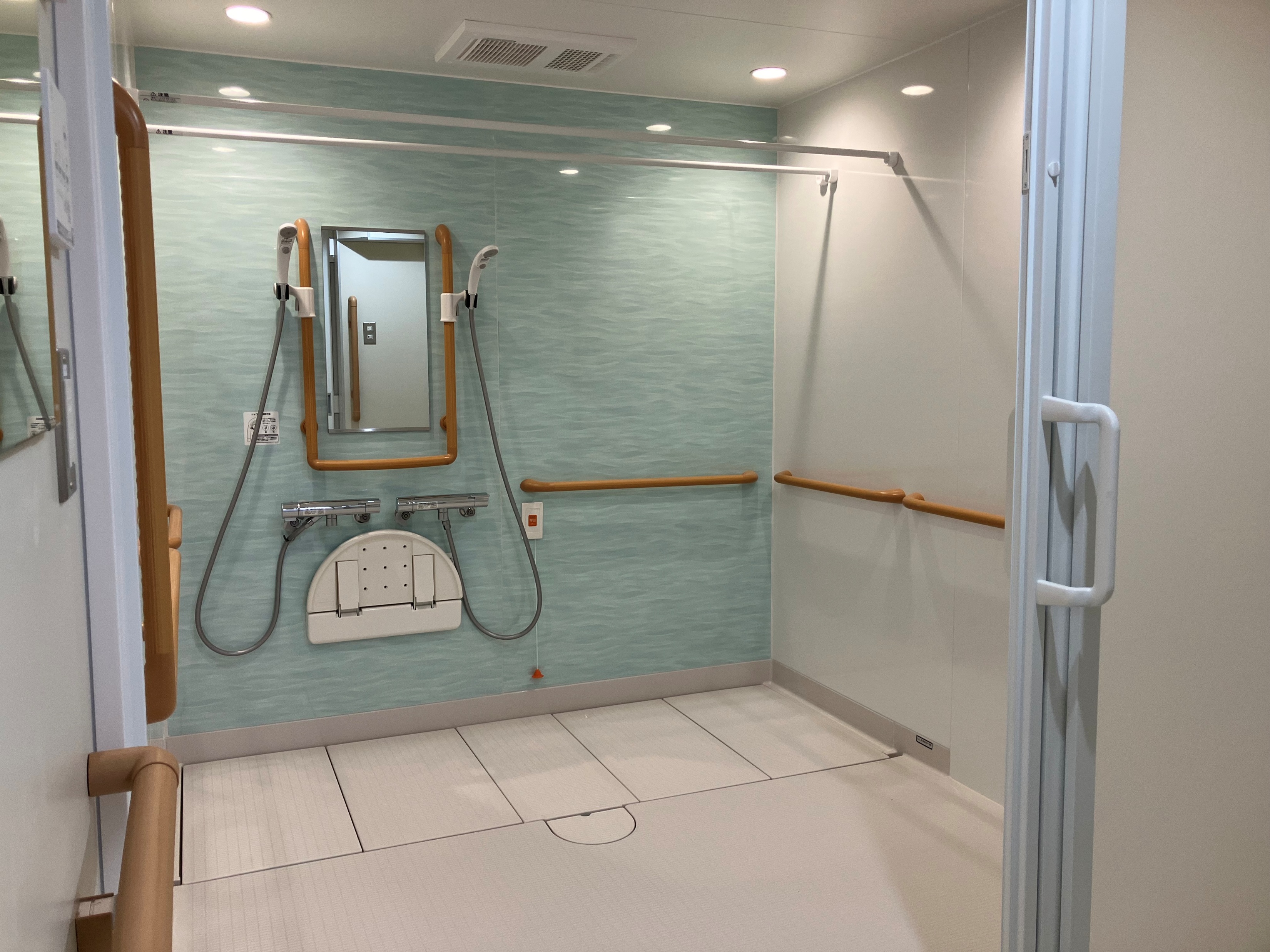 宝塚市立病院東病棟外 大規模改修工事イメージ07